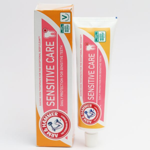 خمیر دندان امریکایی ارم اند همر مدل (SENSITIVE CARE)